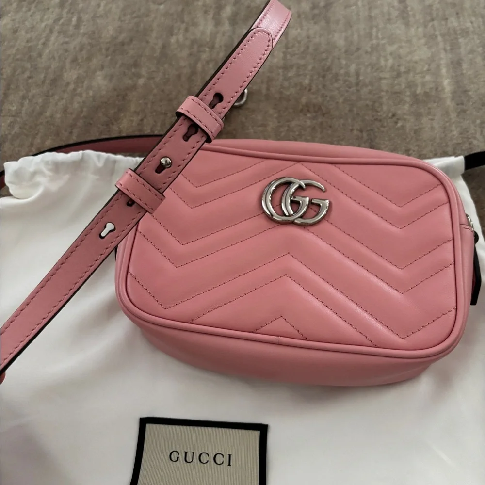 Gucci GG Marmont Small Camera Bag Blush Pink Matelassé Leather Silver Hardware - Picture 3 of 12